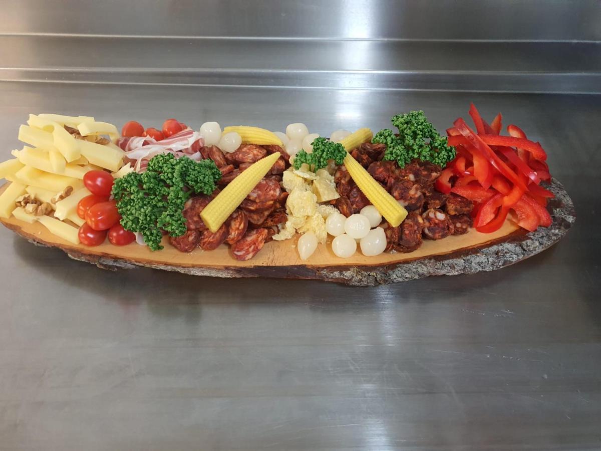Hotel-Restaurant-Linde Gundlischwand Dış mekan fotoğraf